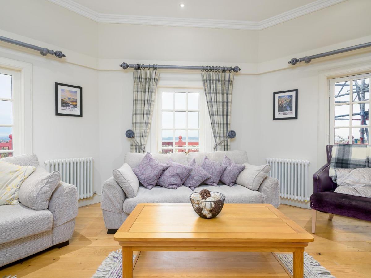 Pass The Keys Historic Ramsay Garden Apt With Balcony Views Edinburgh Dış mekan fotoğraf