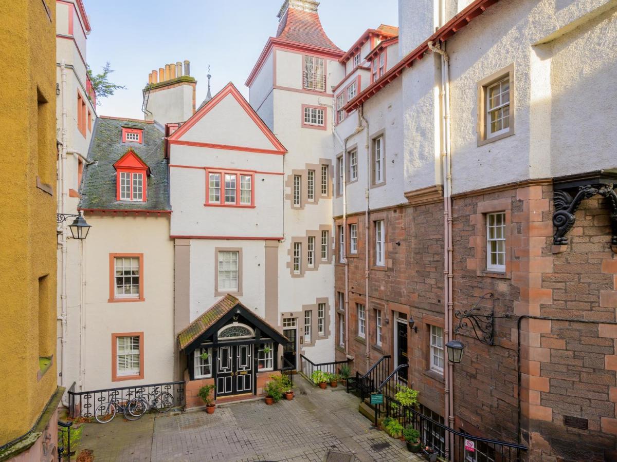 Pass The Keys Historic Ramsay Garden Apt With Balcony Views Edinburgh Dış mekan fotoğraf